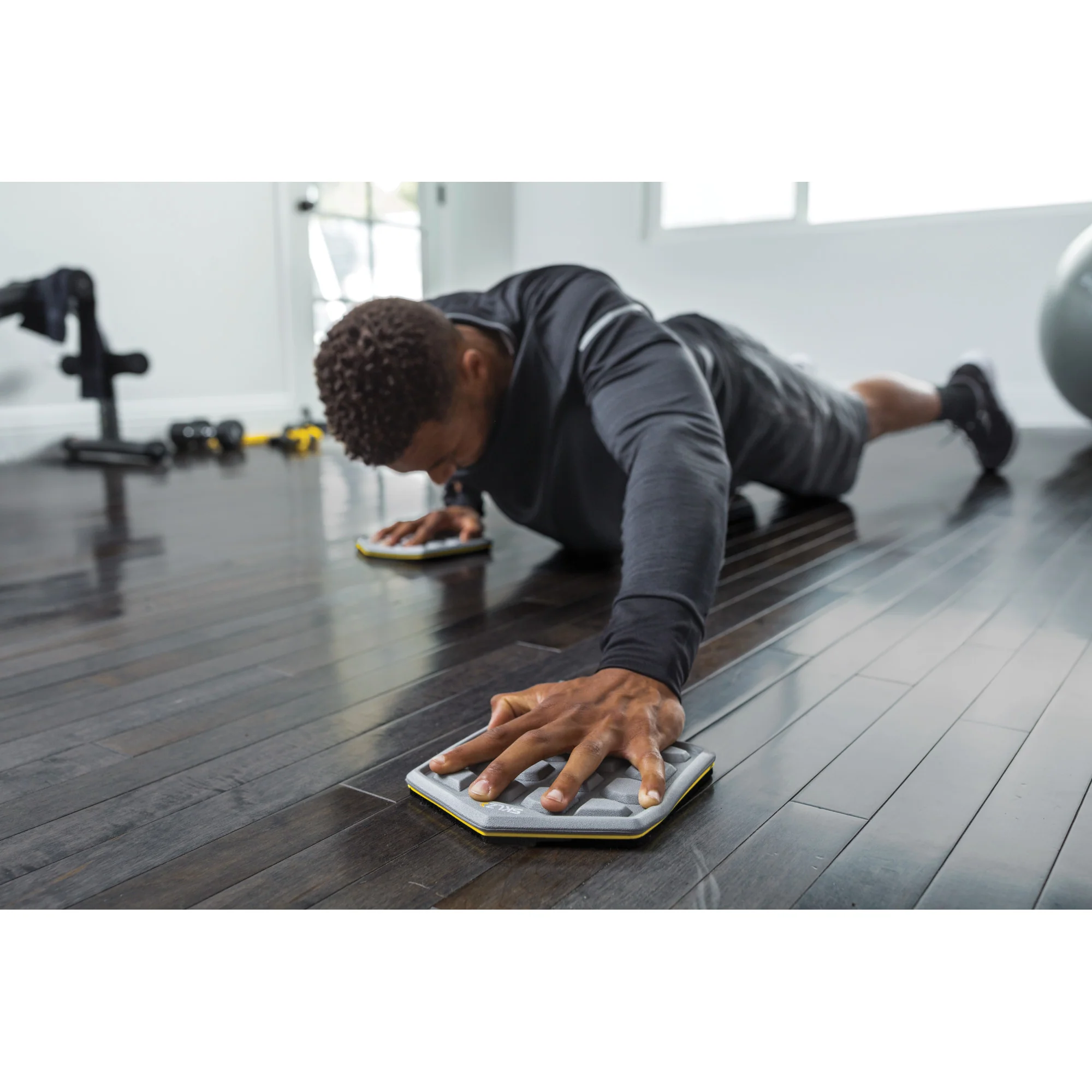 Court Slidez - Image 3